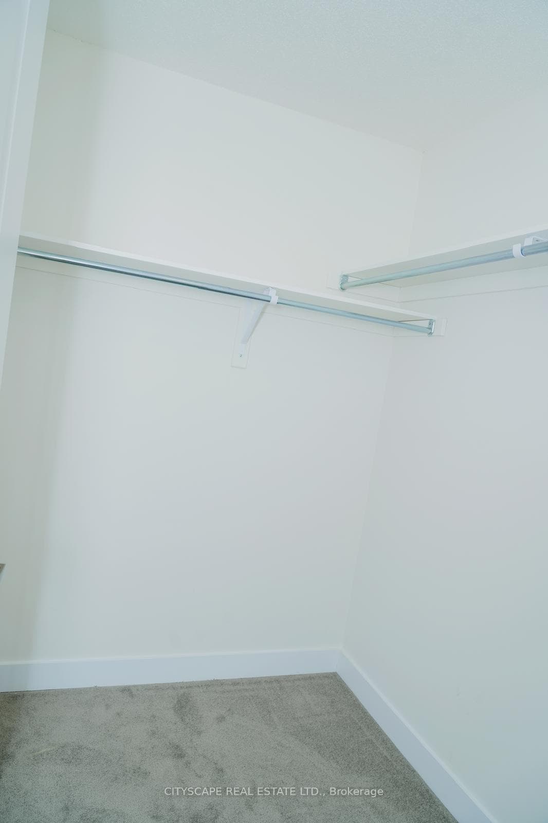 19 Lively Way photo 5