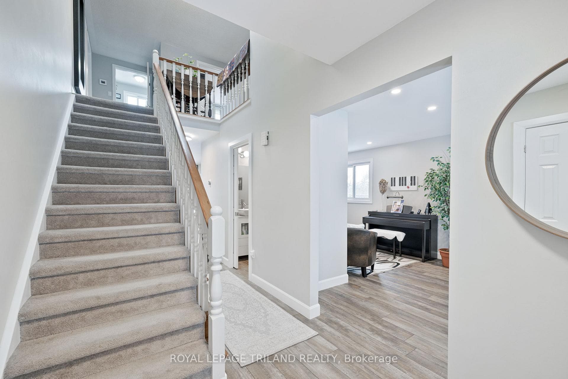 43 Winship Close photo 2