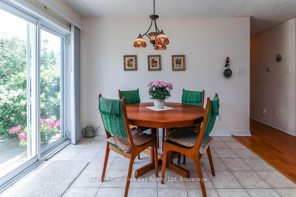 947 Montreal Street photo 14