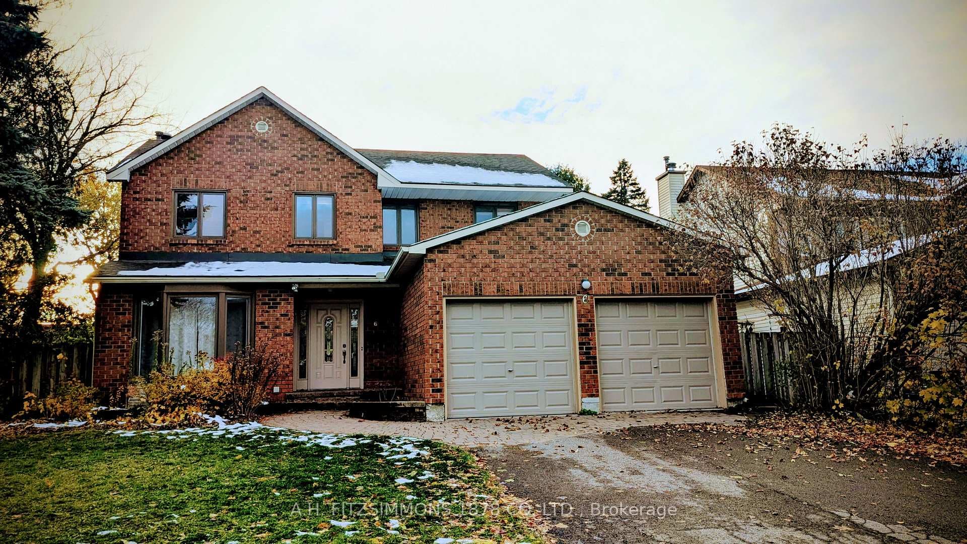 6 Pattermead Crescent photo 1