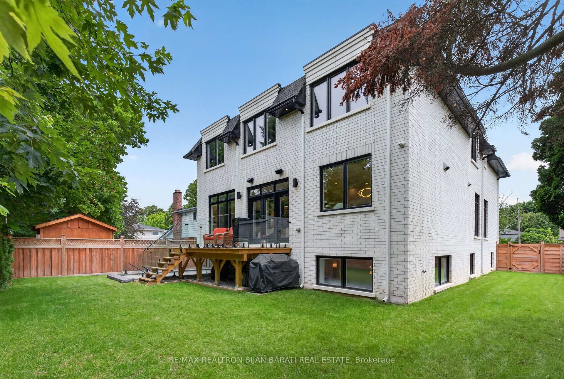 16 Wild Cherry Lane photo 49