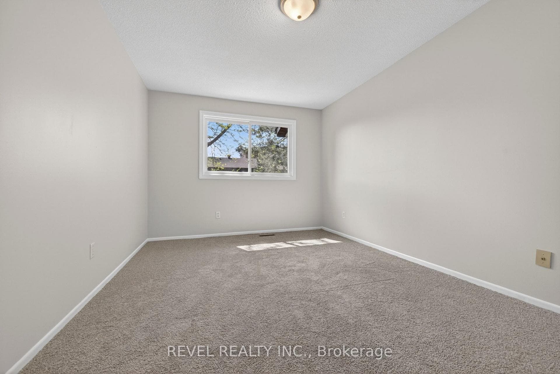 481 Pitfield Road Unit 22 photo 22