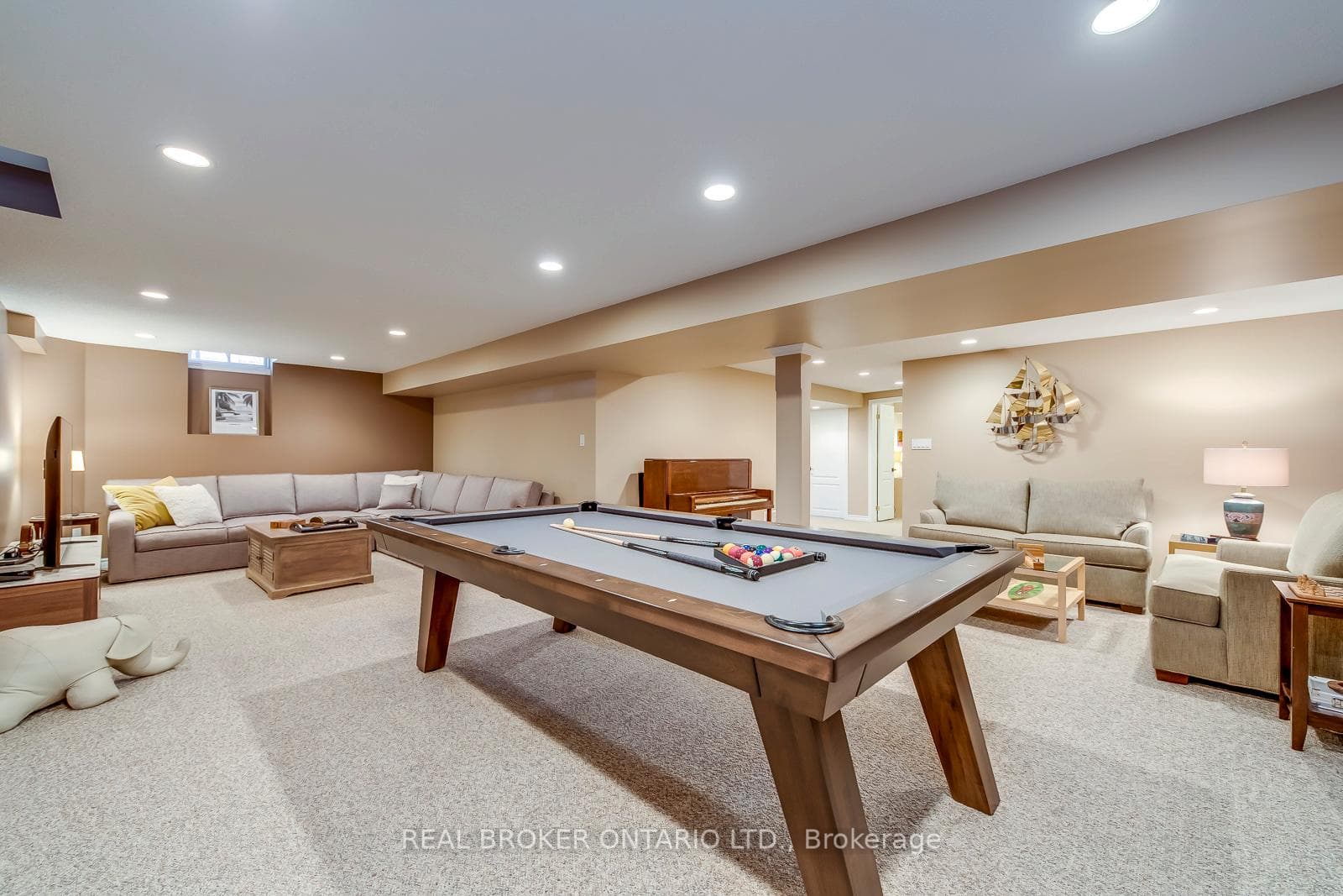 69 Richvalley Crescent Richmond Hill ON L4E 4C8