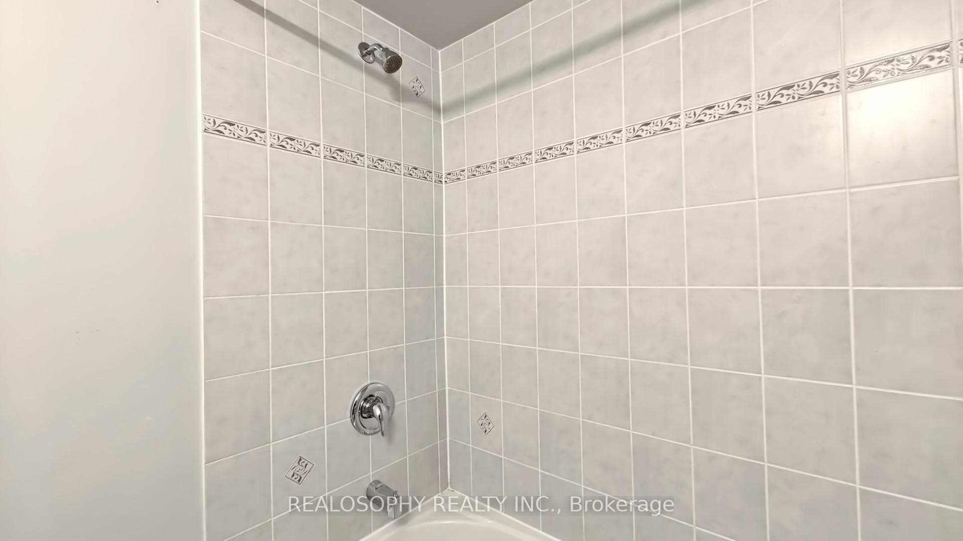 2496 Post Road Unit 17 photo 25