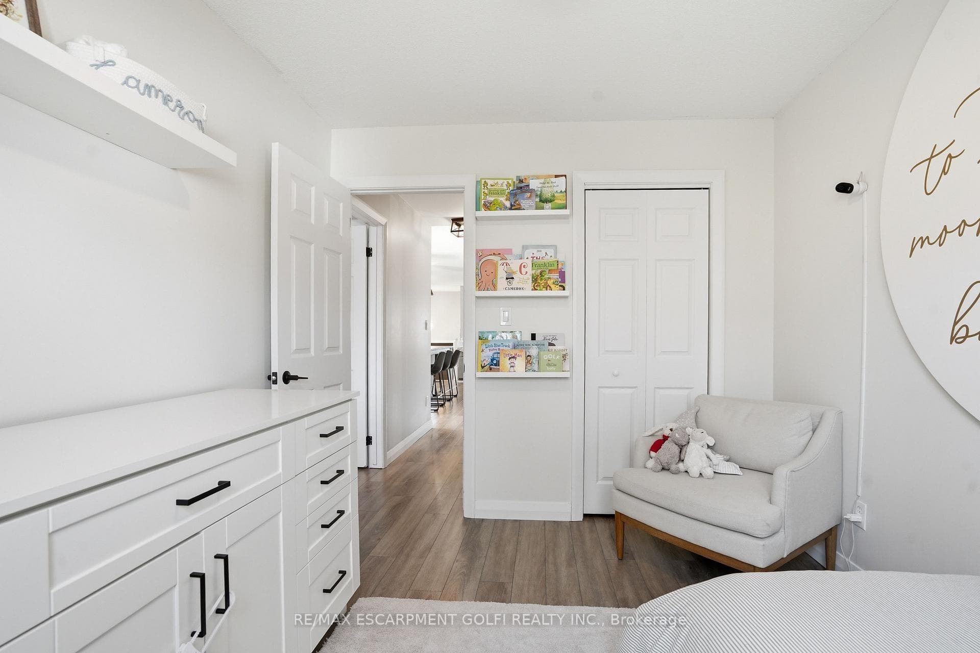 4533 Carriage Road photo 14