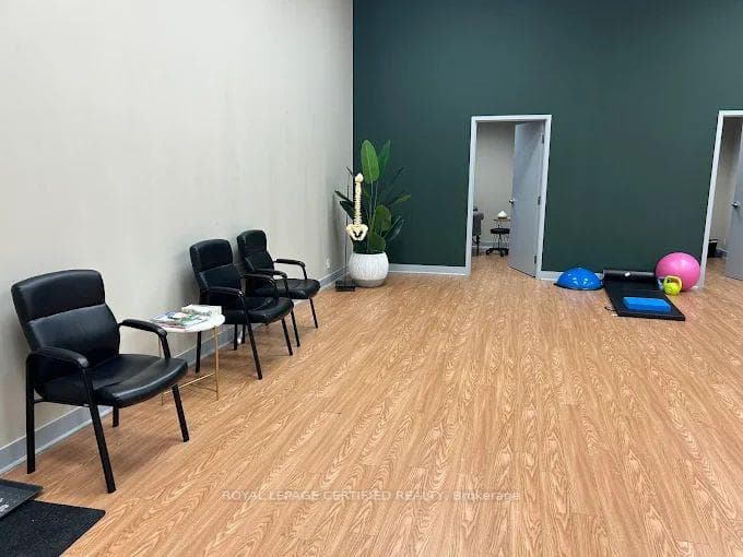 12637 Tenth Line Unit 106 photo 1