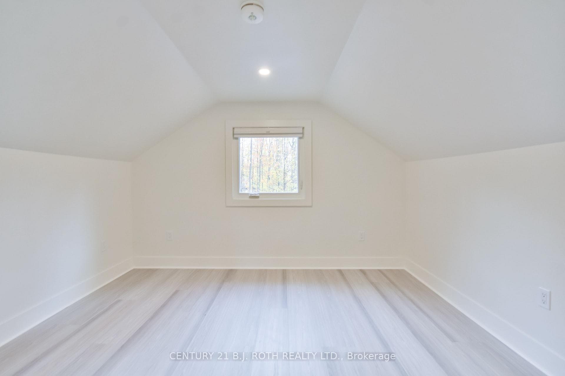 10 Slalom Drive Unit Suite photo 10