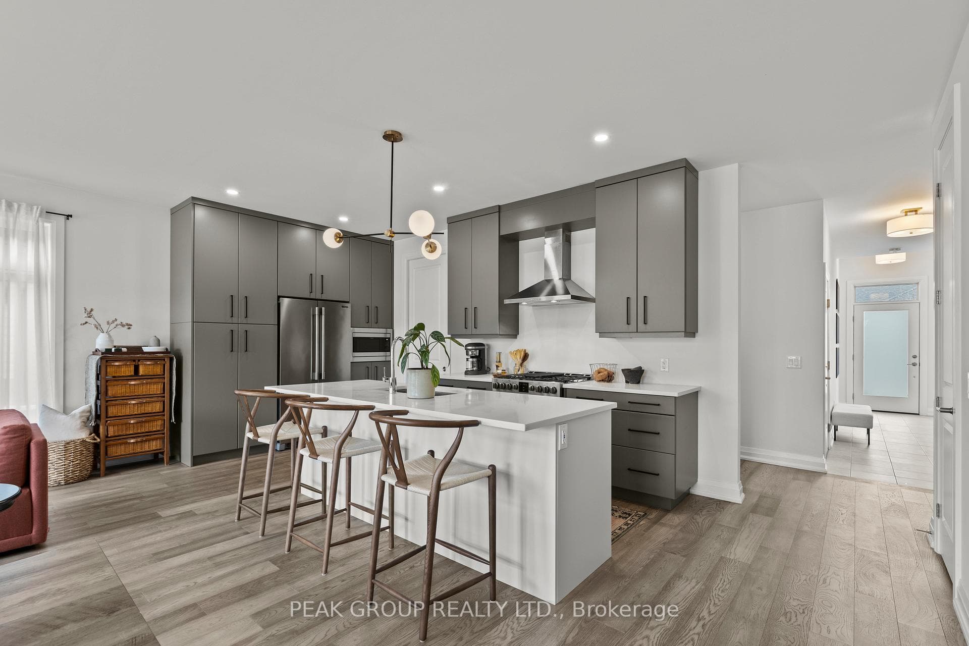 8974 Willoughby Drive Unit 8 photo 13