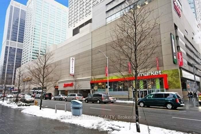 85 Bloor Street Unit 710 photo 10