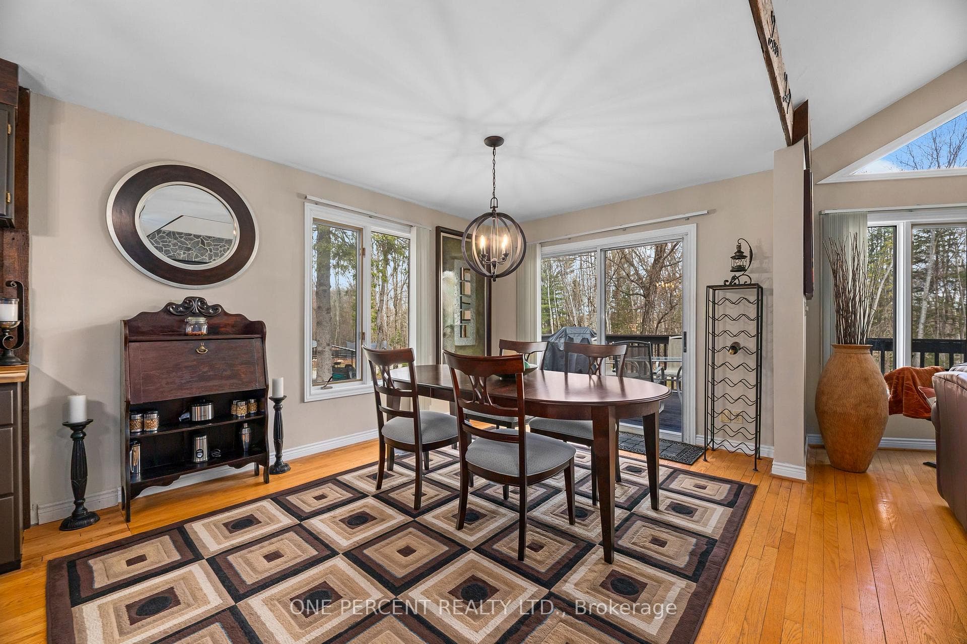 1069 Chalet Road photo 16