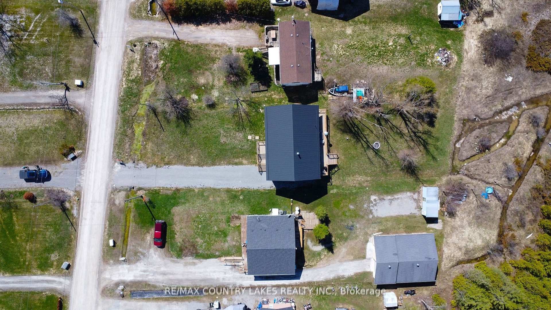 264 Mcguire Beach Road photo 43