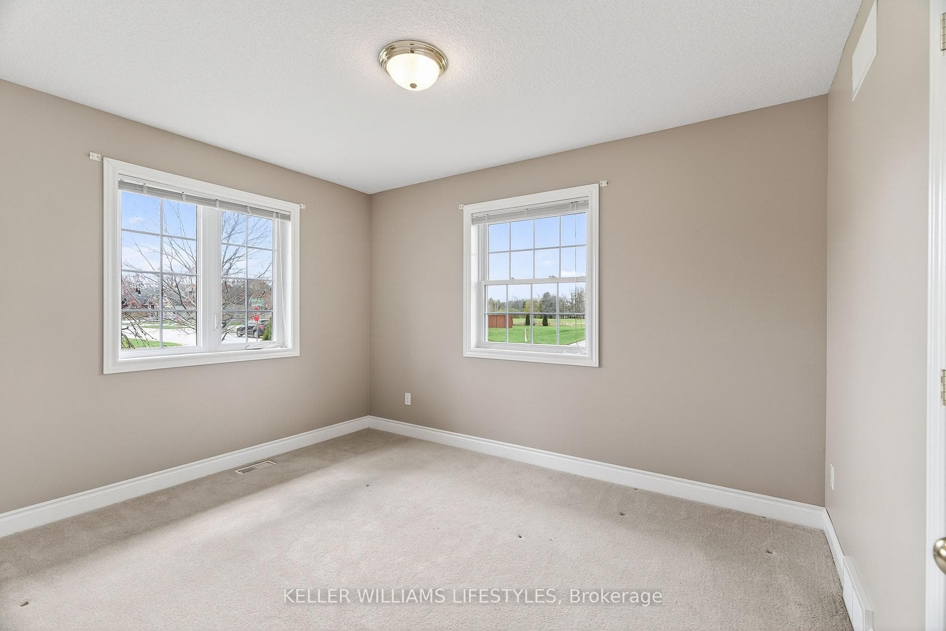 111 Jenna Drive photo 24