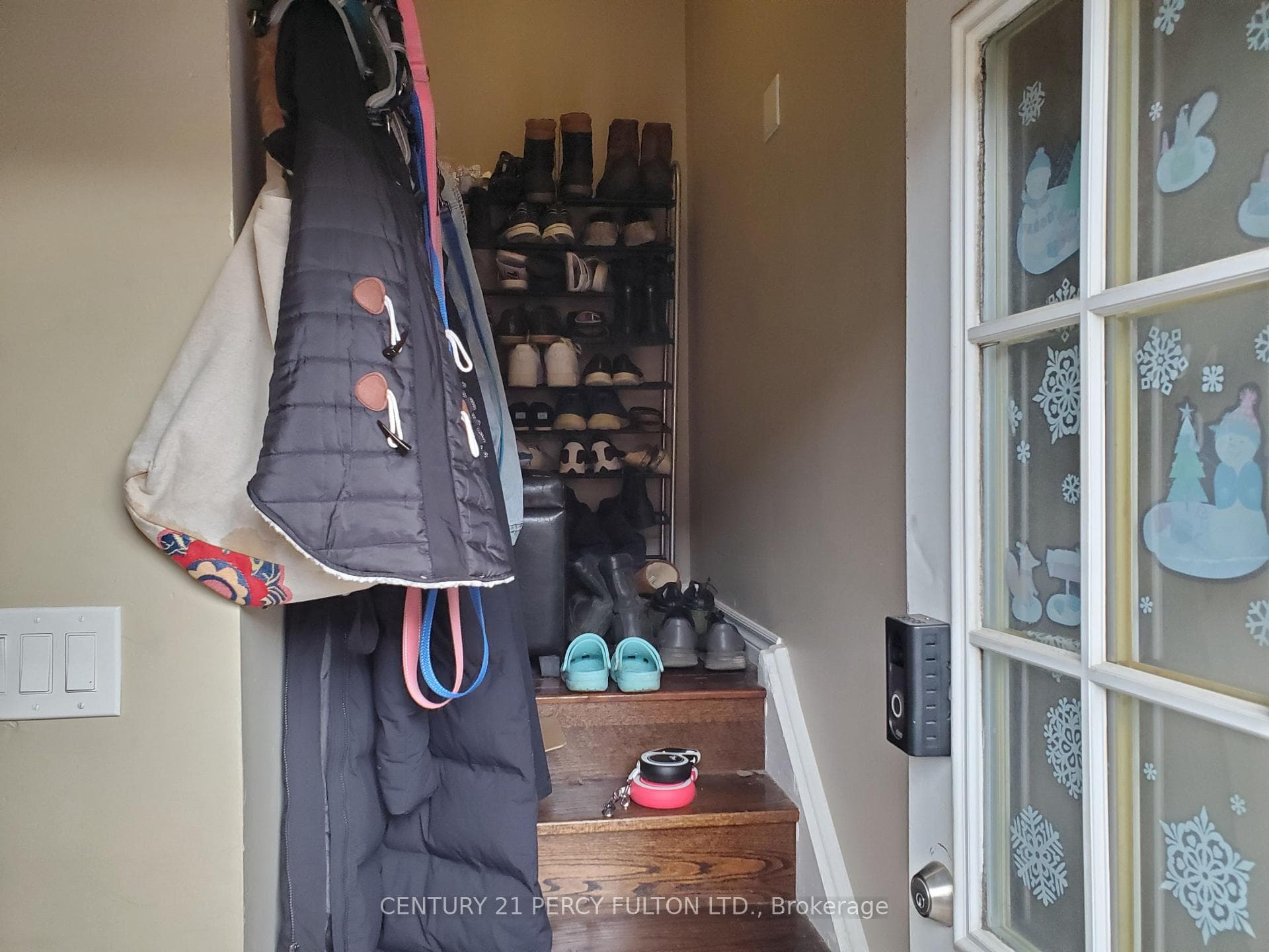912 Modlin Road photo 2