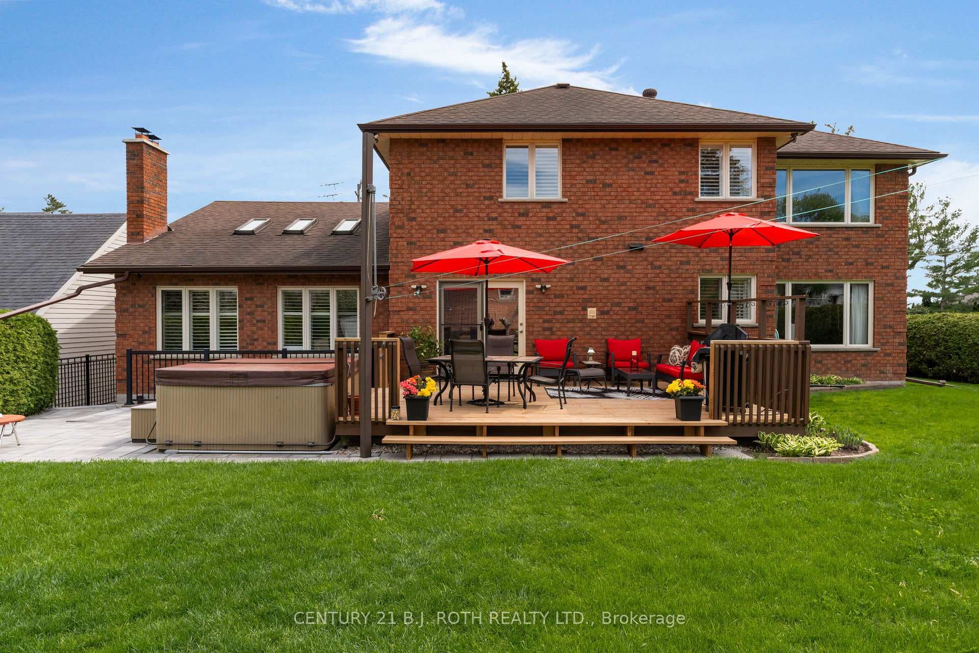 360 Codrington Street photo 18