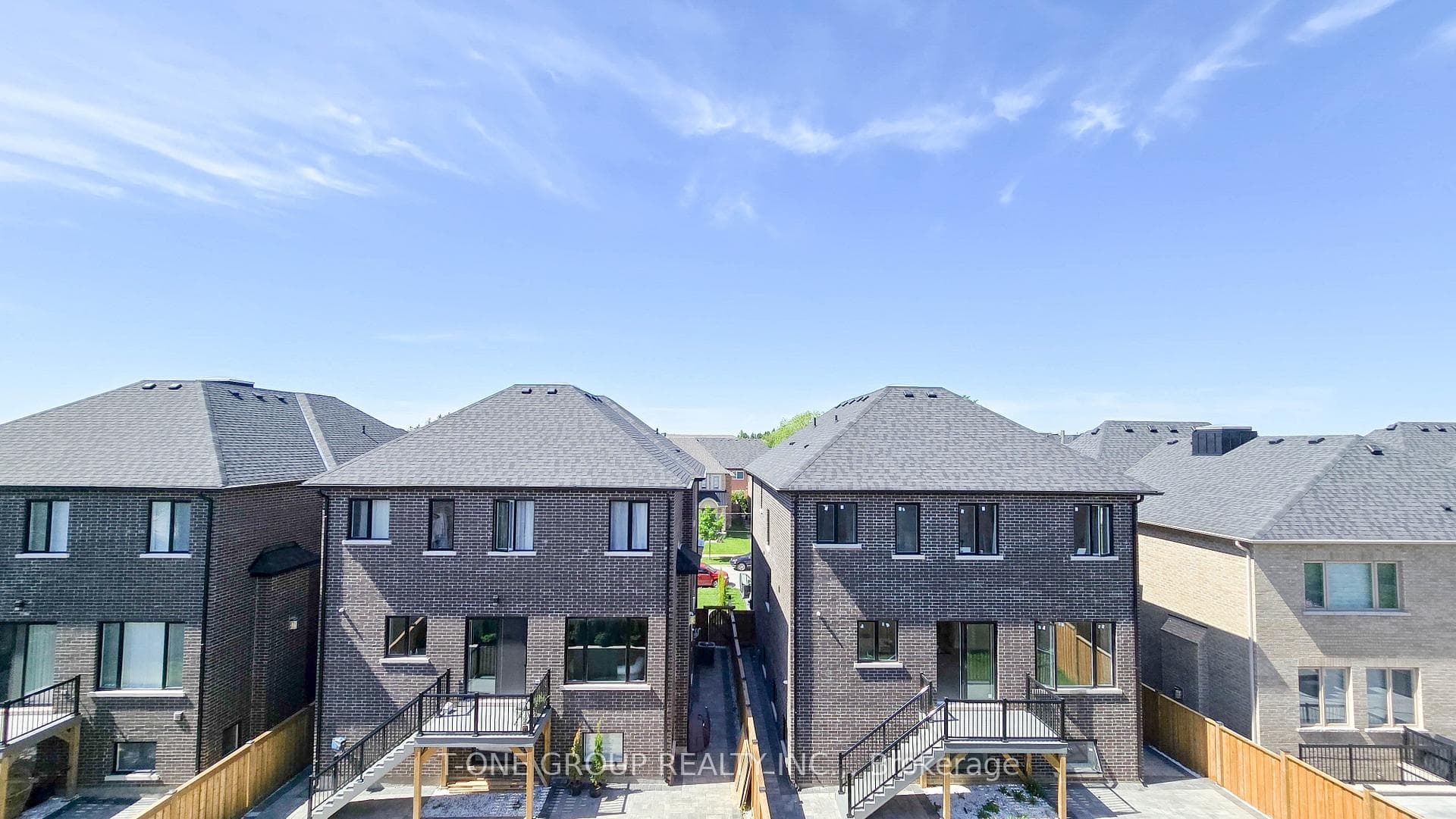 34 Laurier Avenue photo 33