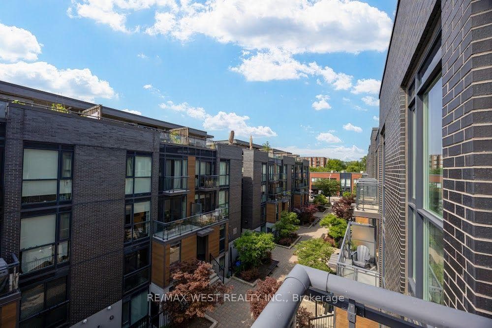 47 Macaulay Avenue Unit 603 photo 13