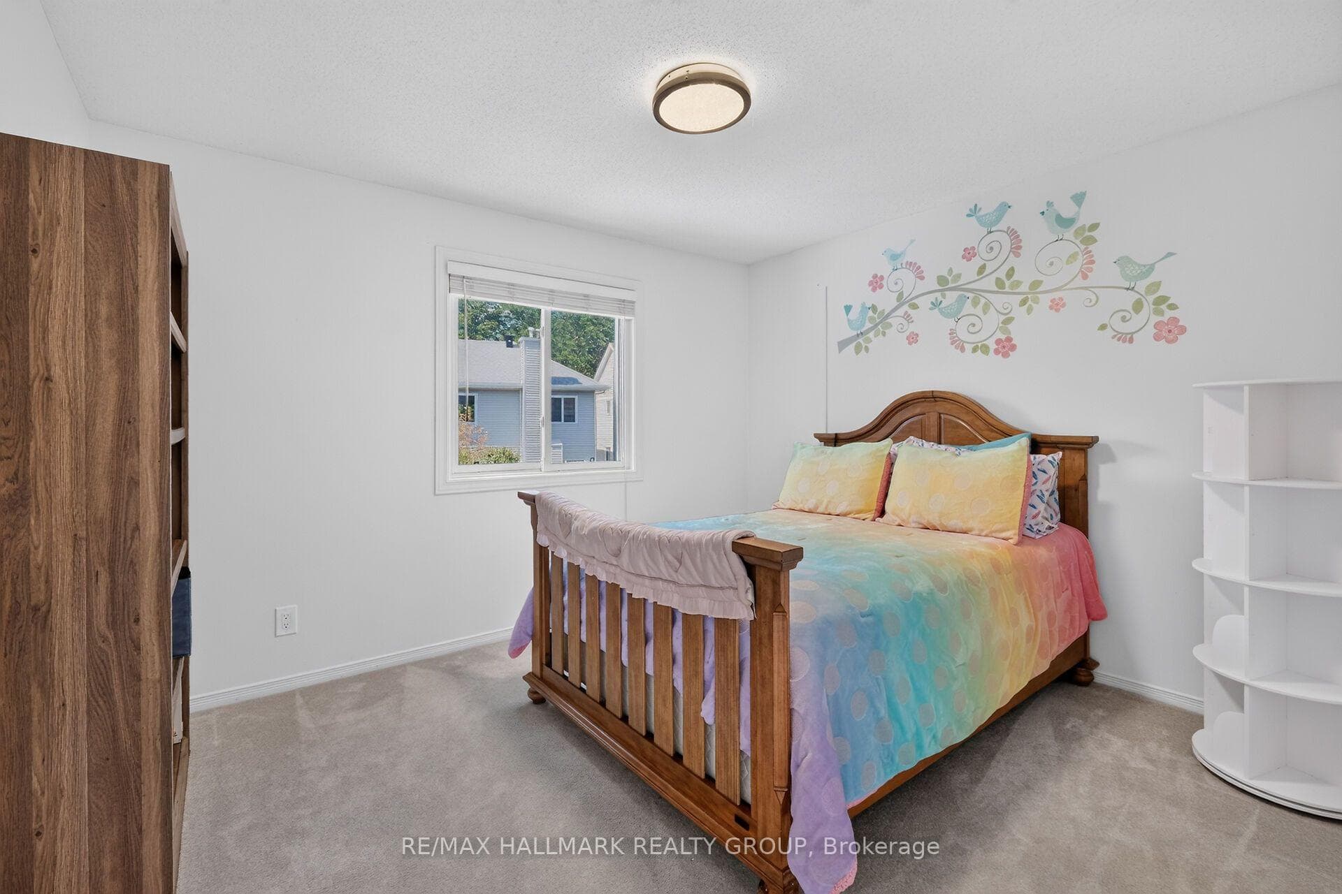 6117 Silverbirch Street photo 31