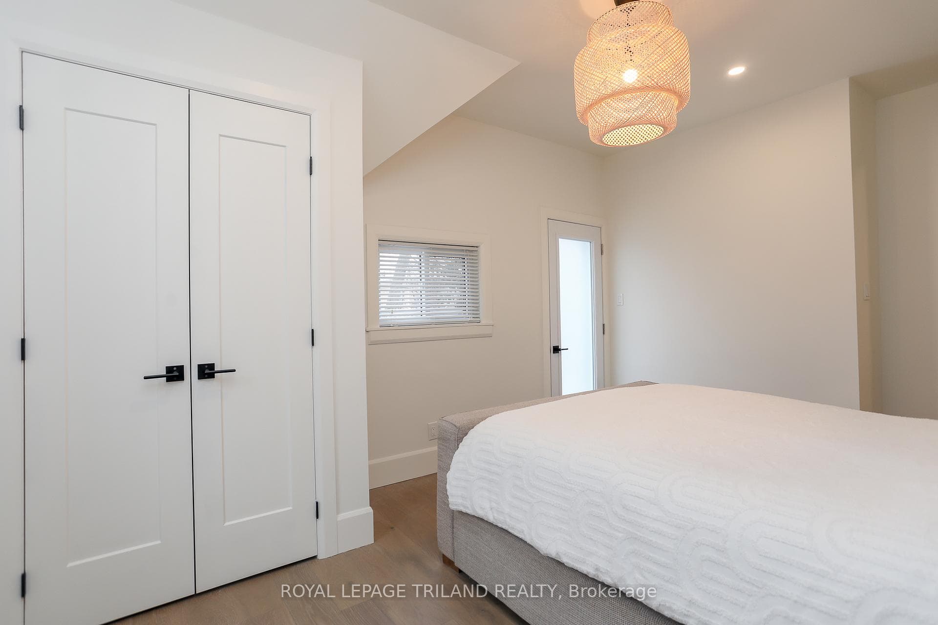 33 Gladstone Avenue photo 28