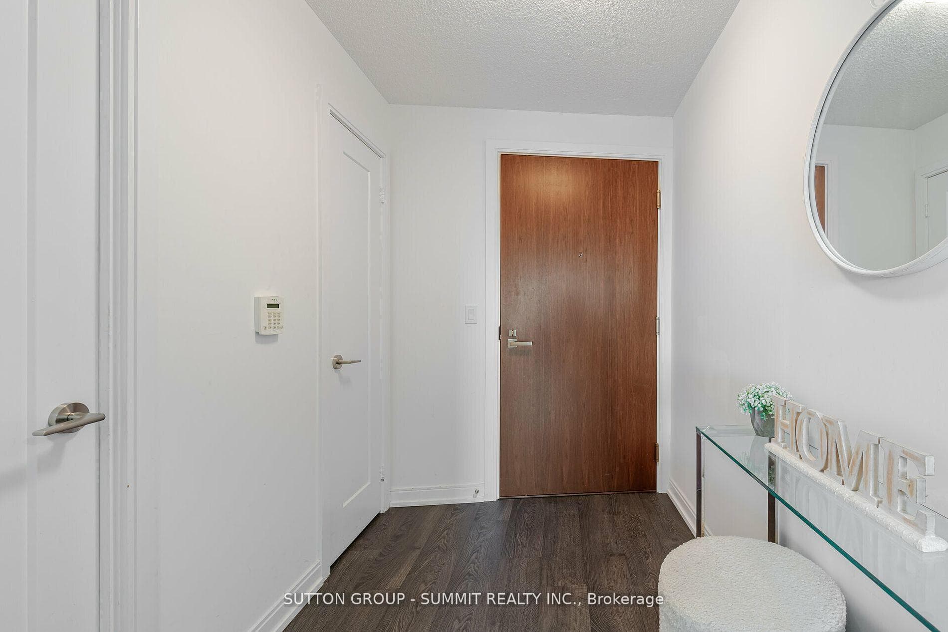 275 Village Green Square Unit 1425 photo 29