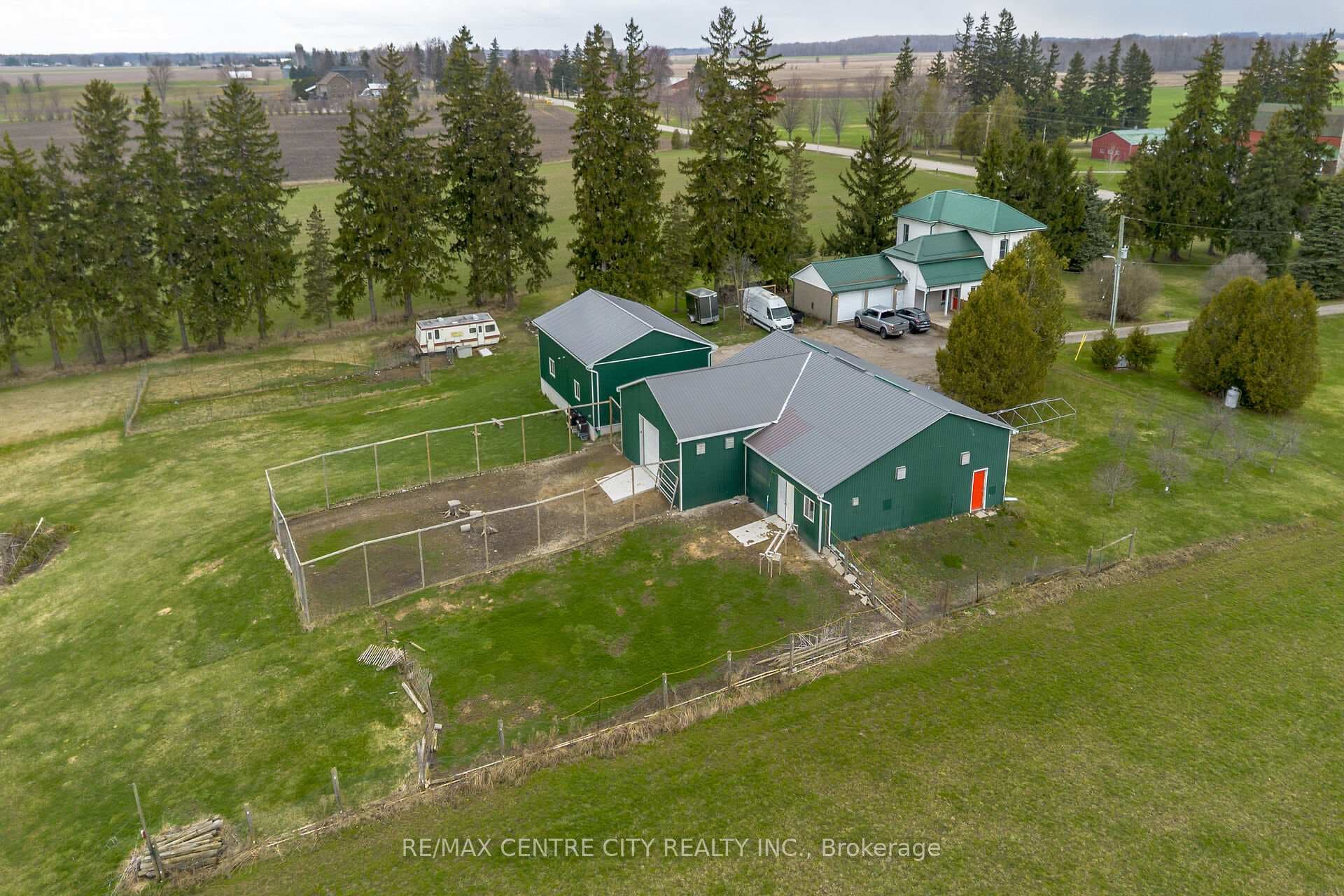 323804 Mount Elgin Road photo 5