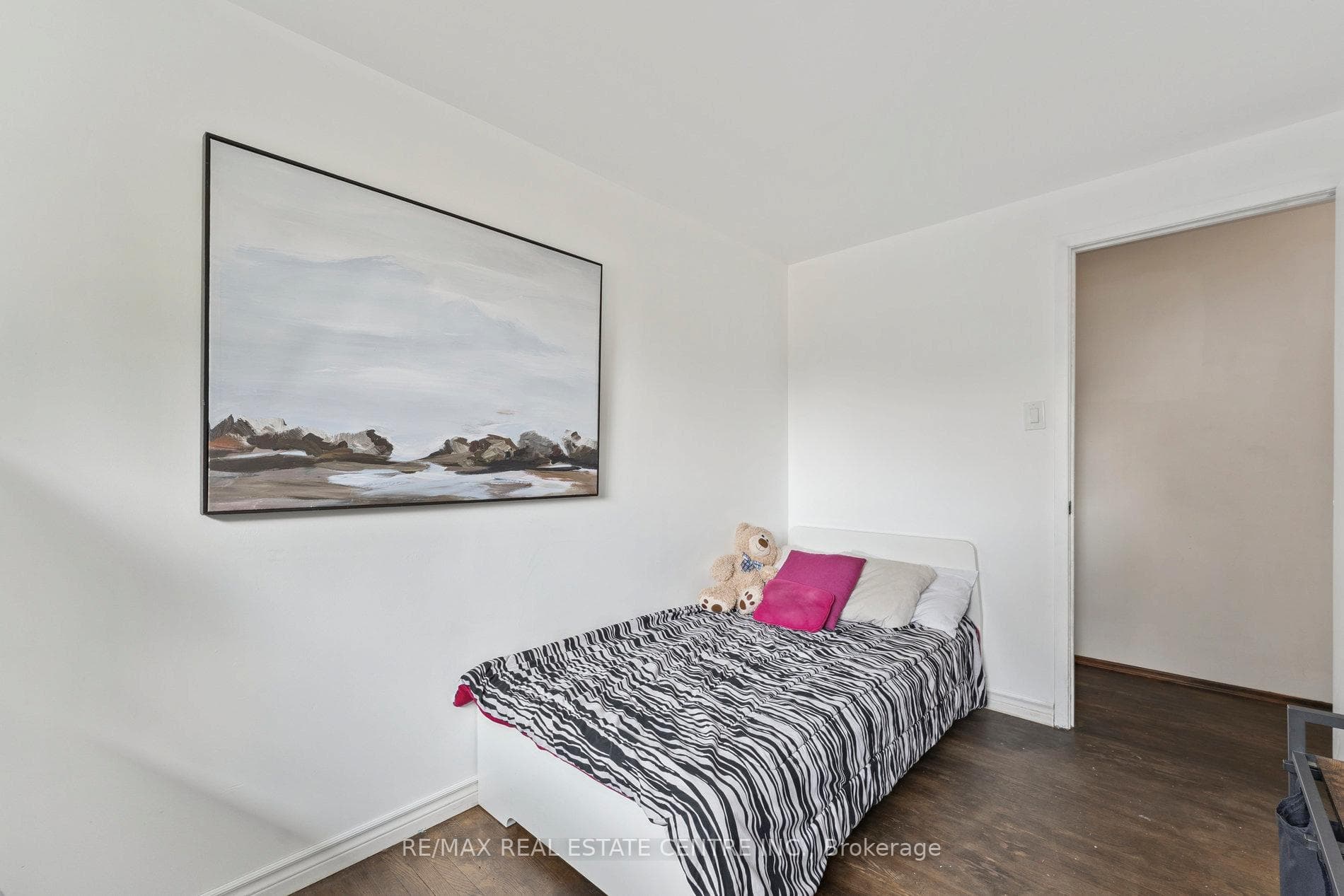 102 Rutherford Road photo 20