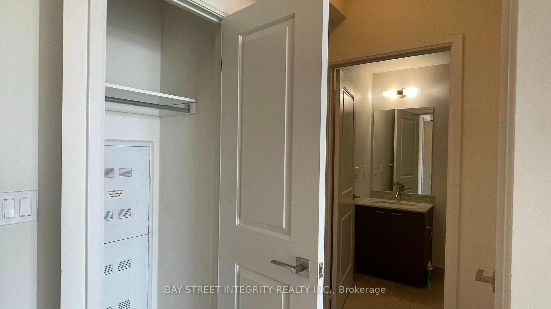 88 Sheppard Avenue Unit 2301 photo 15