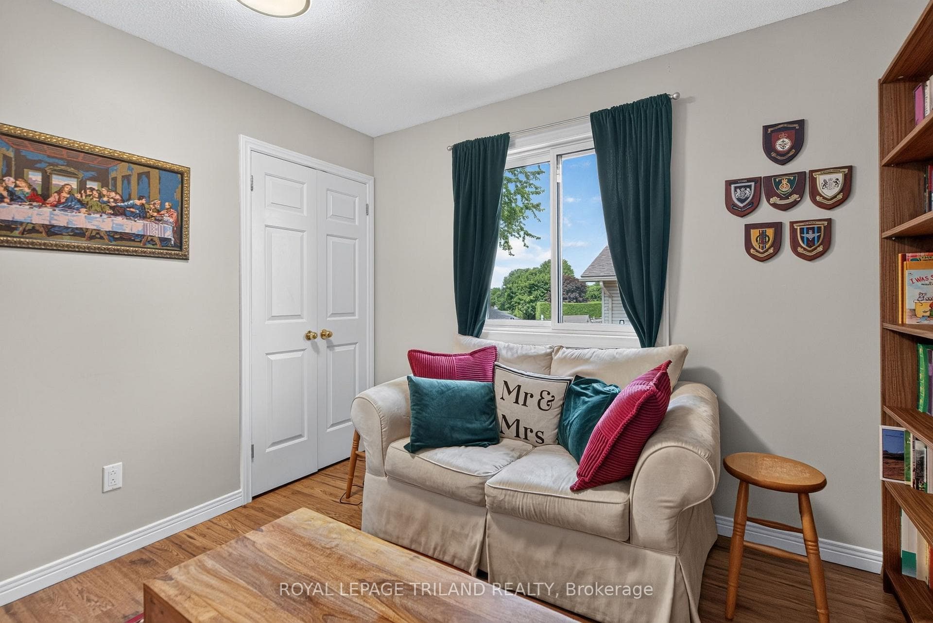 56 Parkview Crescent photo 19