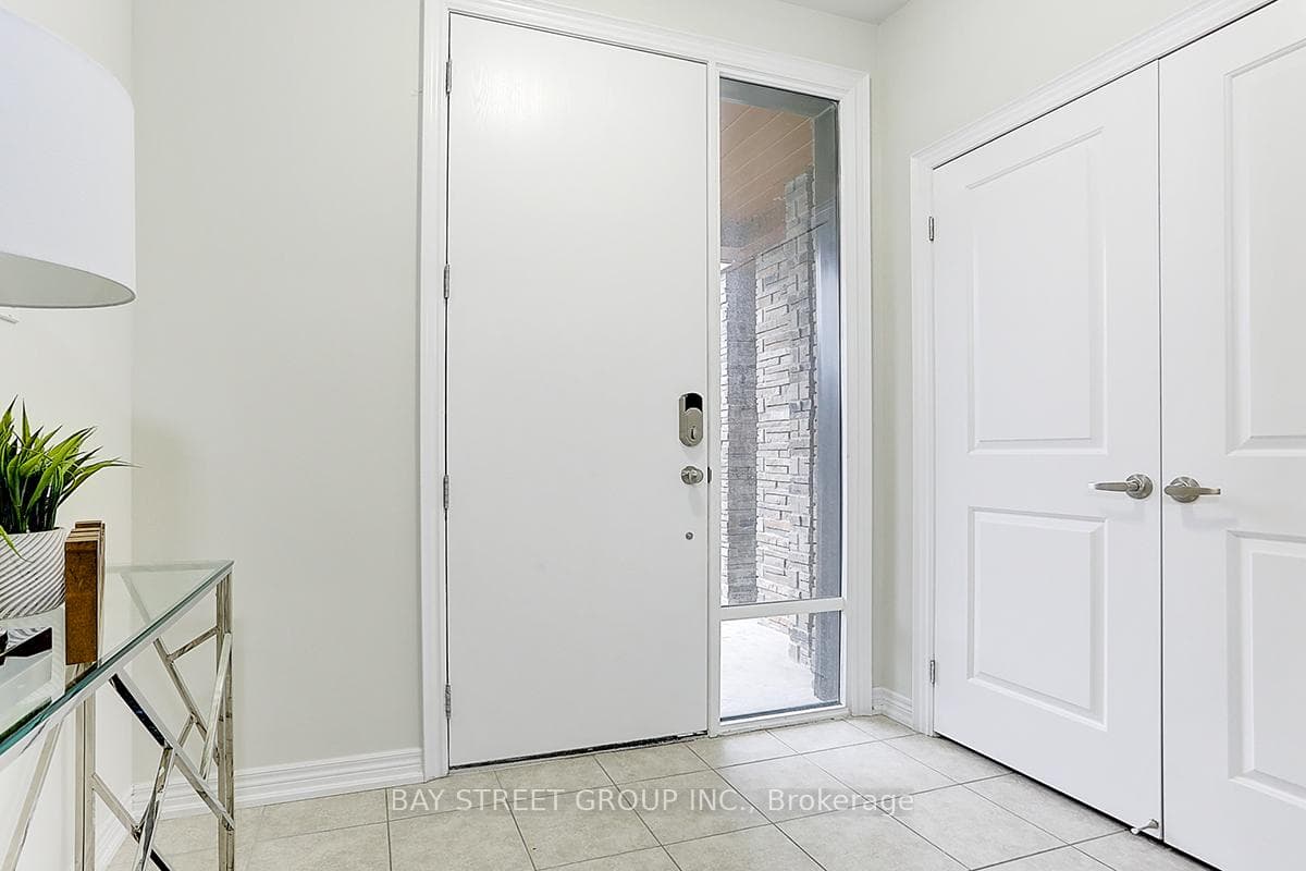 48 Badgerow Way photo 2