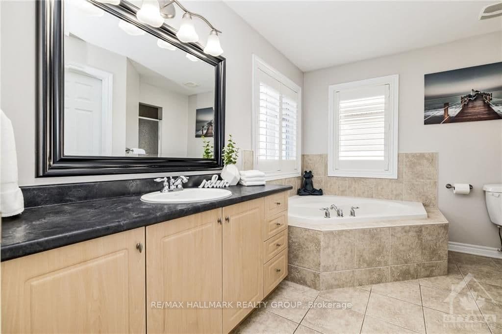 740 TRAMONTANA Place photo 15