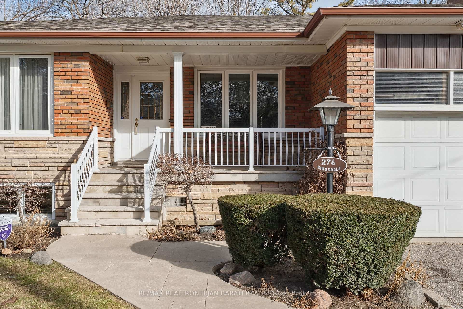 276 Kingsdale Avenue photo 42