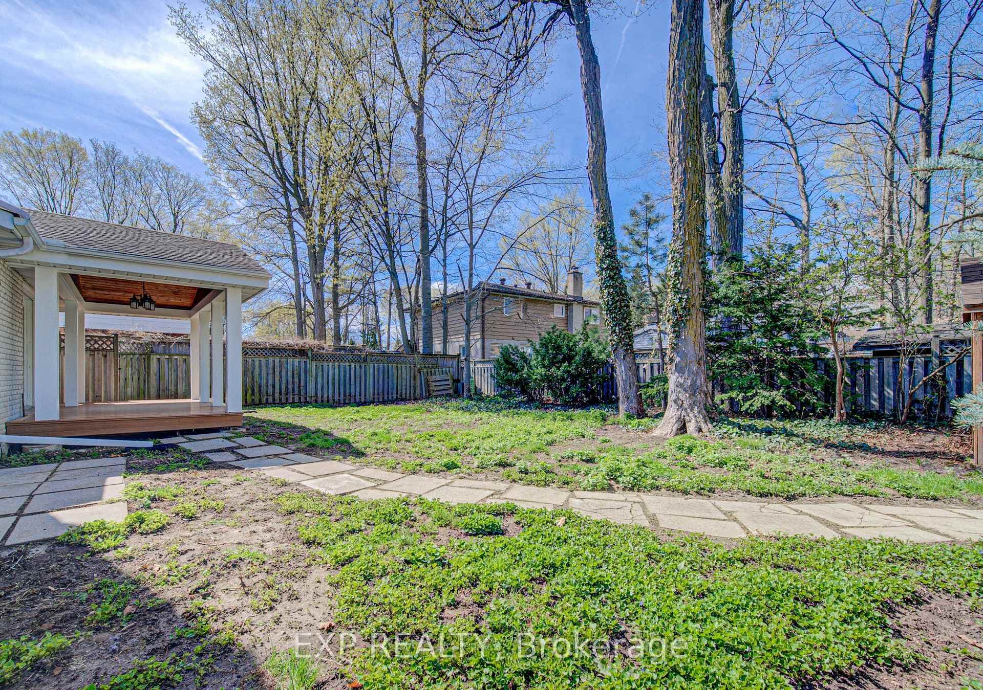 144 Shuh Avenue photo 26