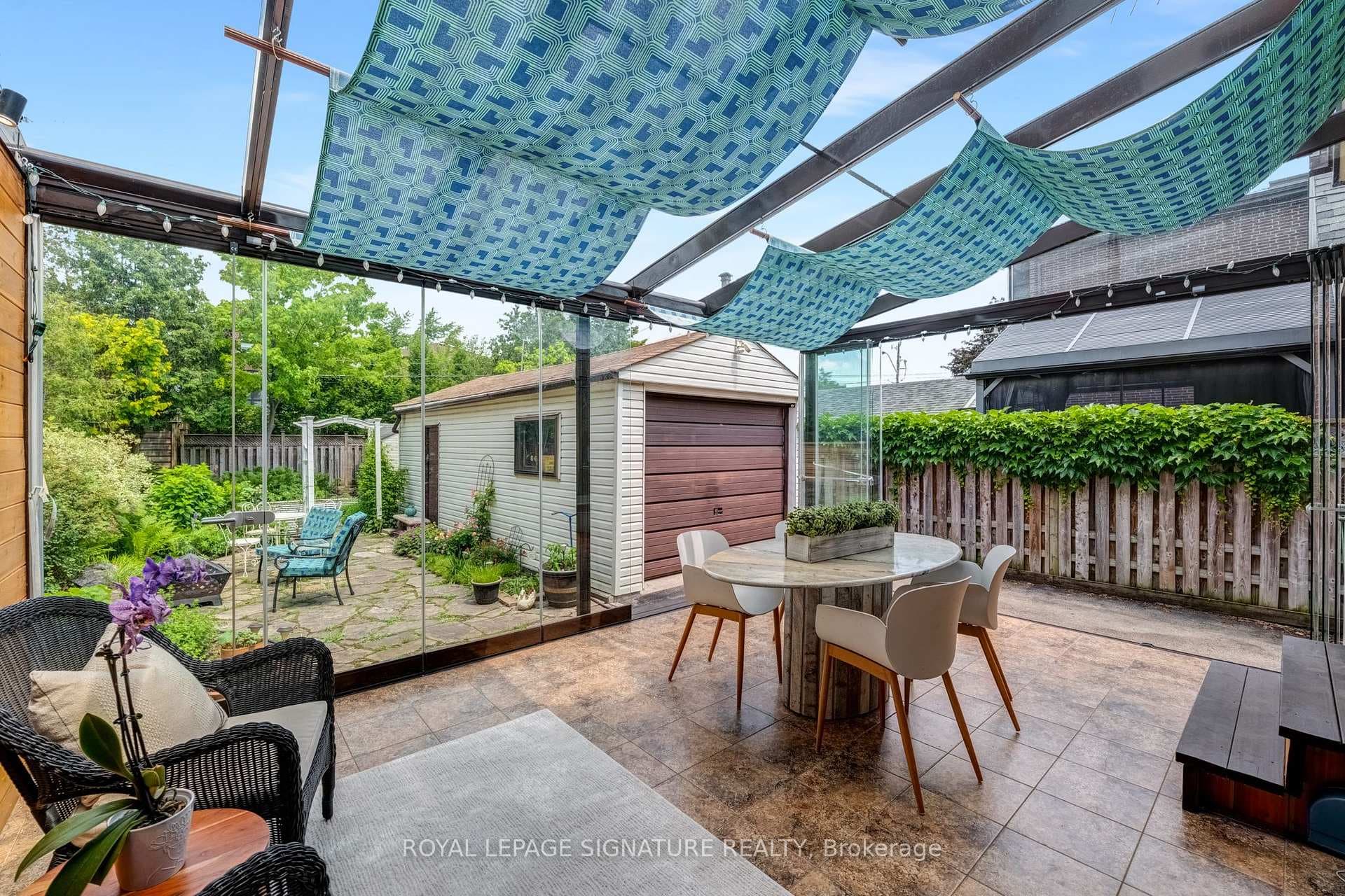 142 Divadale Drive photo 11