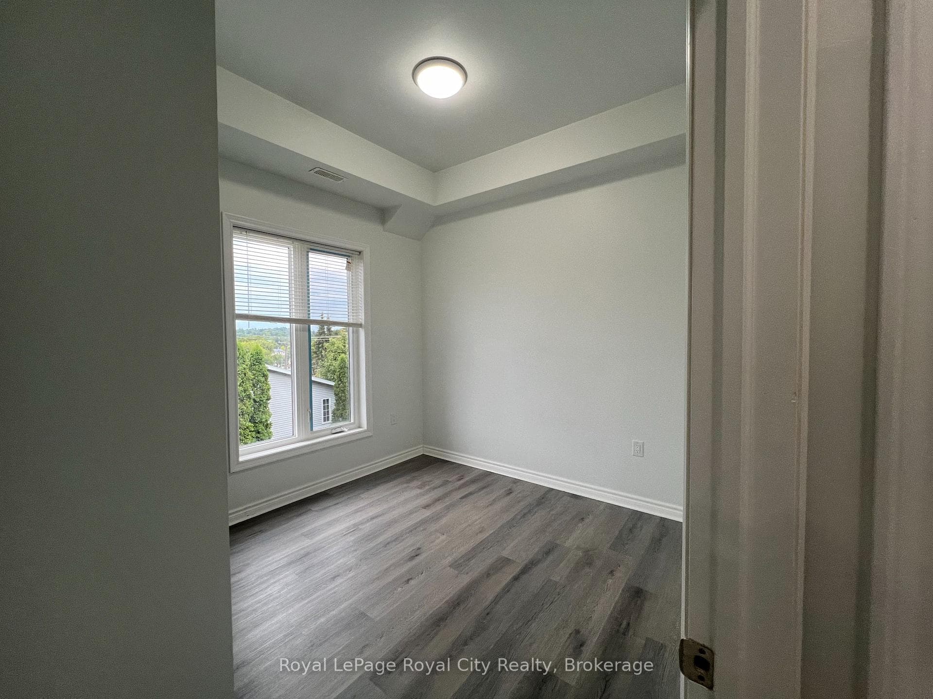 71 Victoria Street Unit 304 photo 8