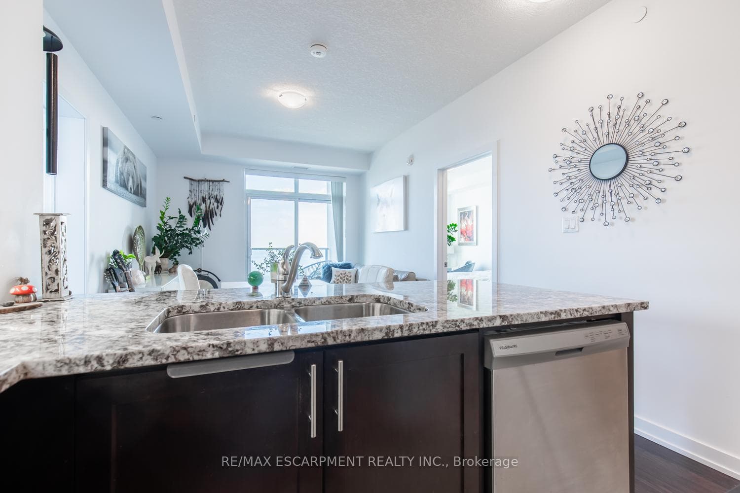 101 Shoreview Place Unit 533 photo 11