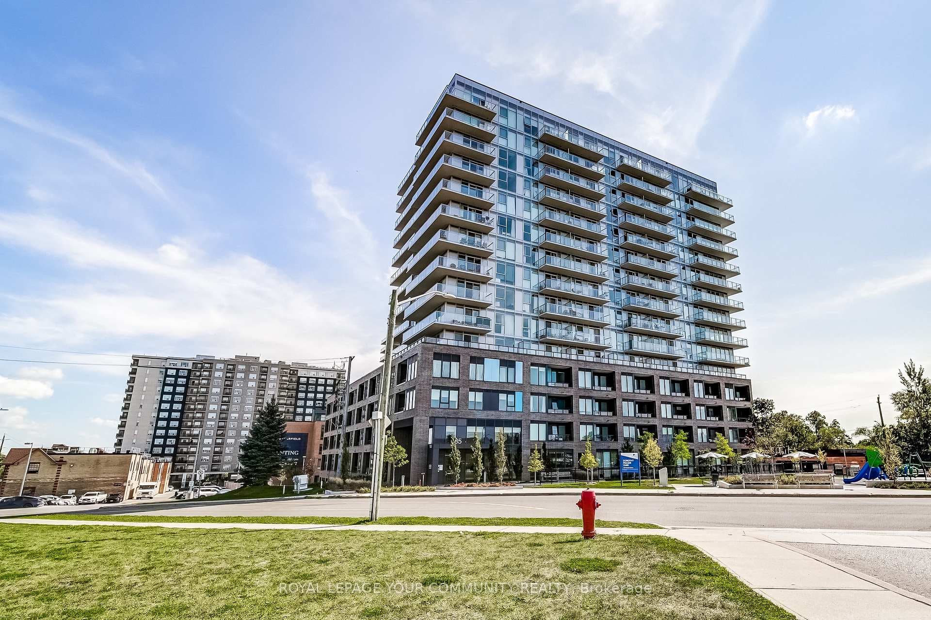 185 Deerfield Road Unit 1110 photo 1