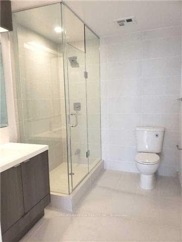 101 Erskine Avenue Unit 2214 photo 11