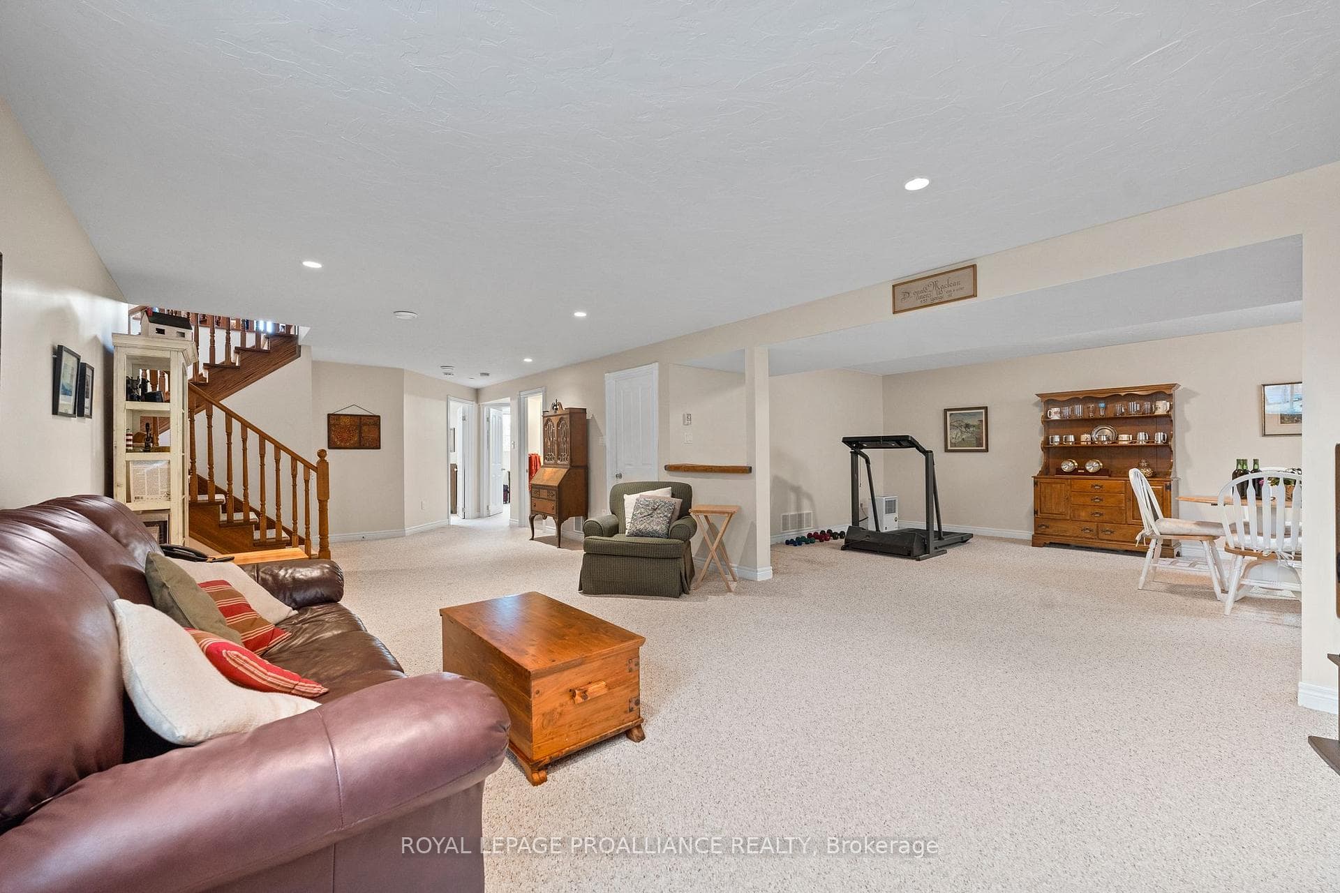 149 Whispering Woods Drive photo 18
