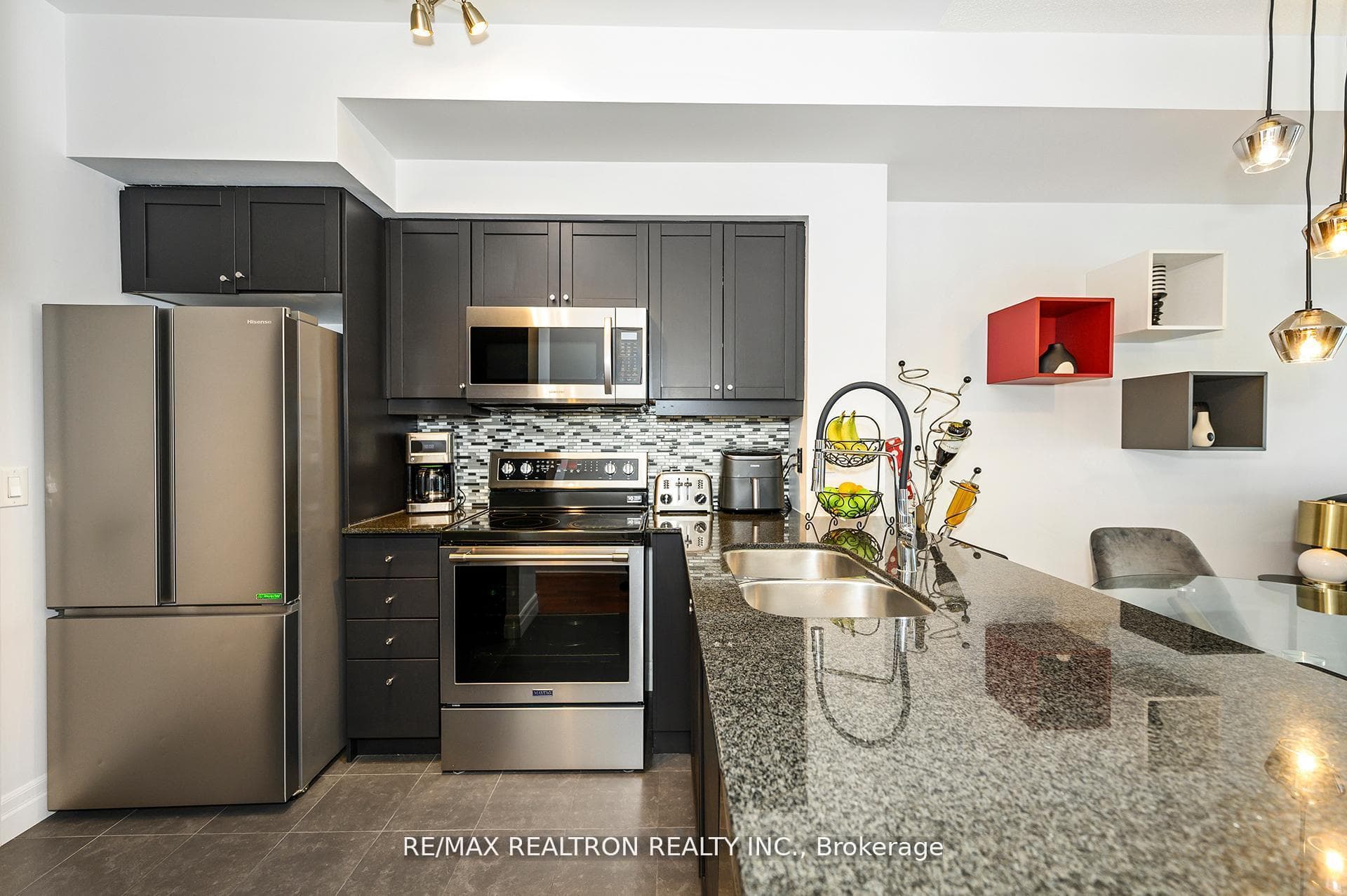 58 Marine Parade Drive Unit 606 photo 11