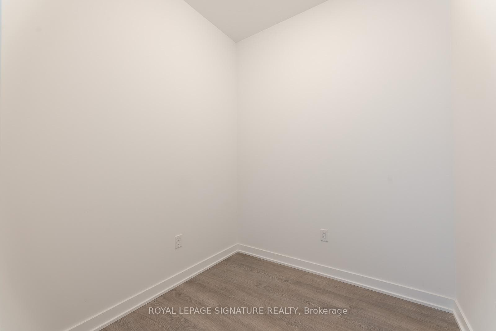 770 Whitlock Avenue Unit 809 photo 5