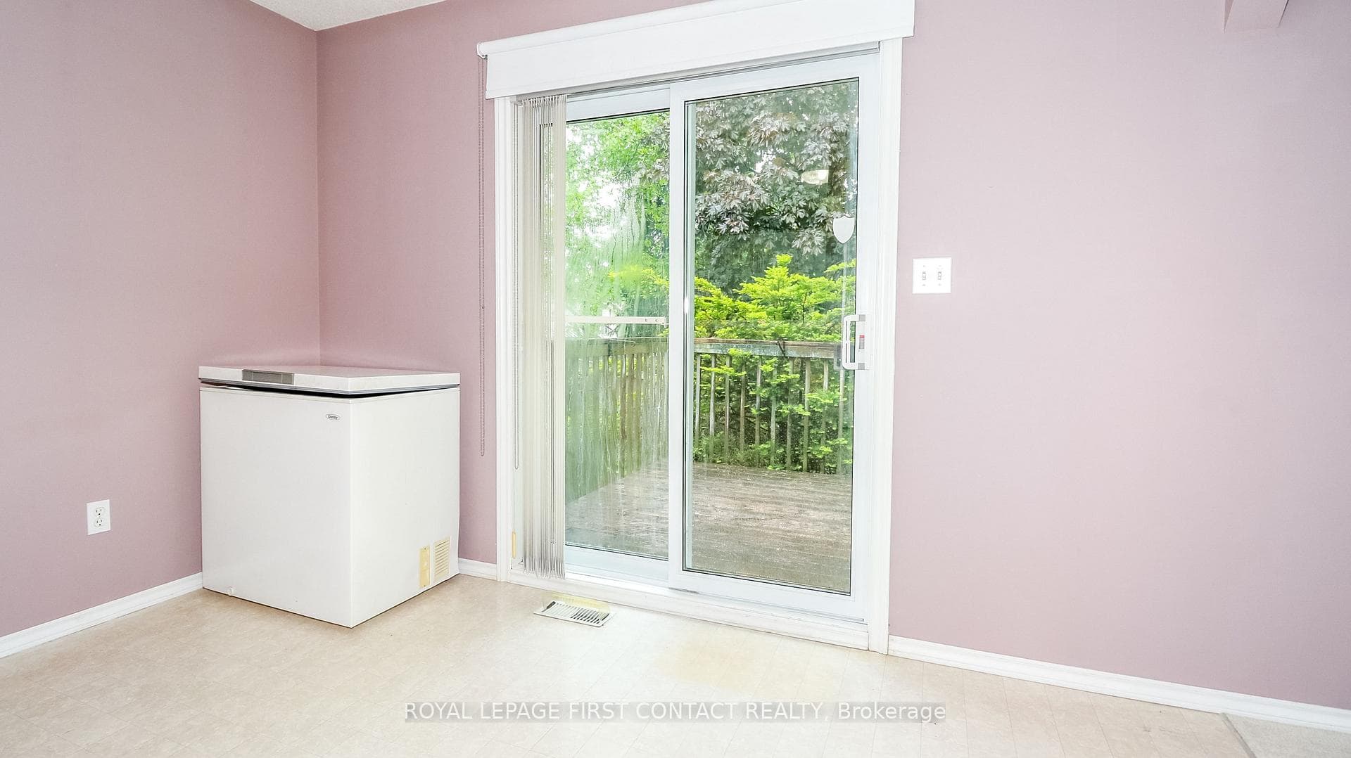 401 Mary Street photo 17