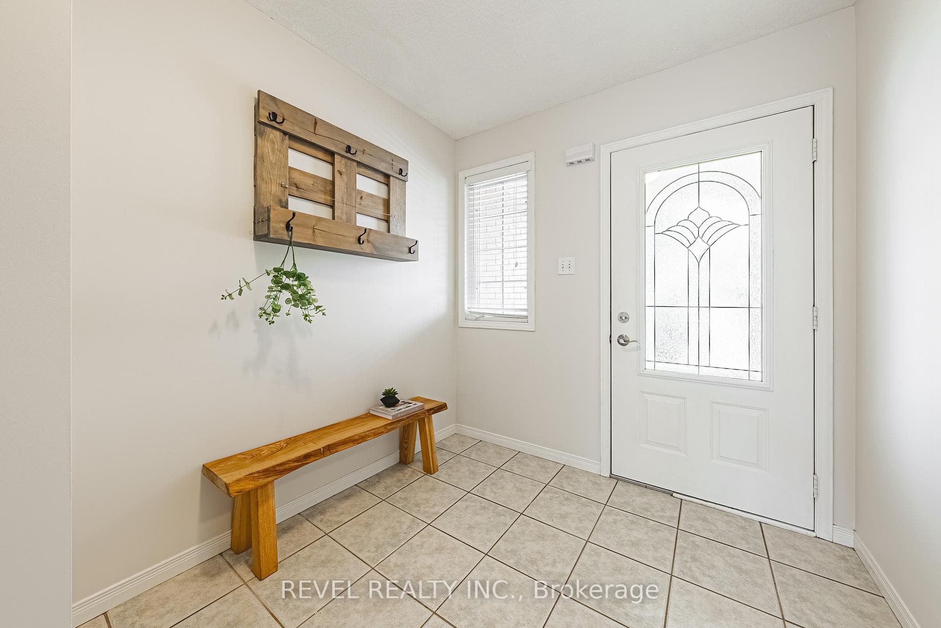 66 Raspberry Lane photo 4