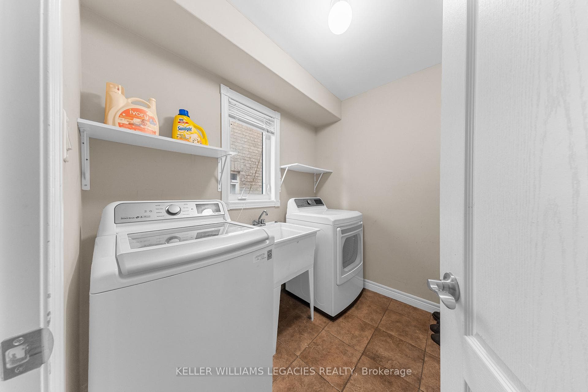 65 Highland Terrace photo 16