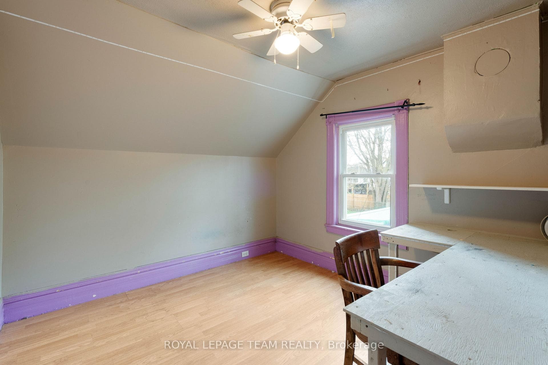 526 Middle Street photo 13