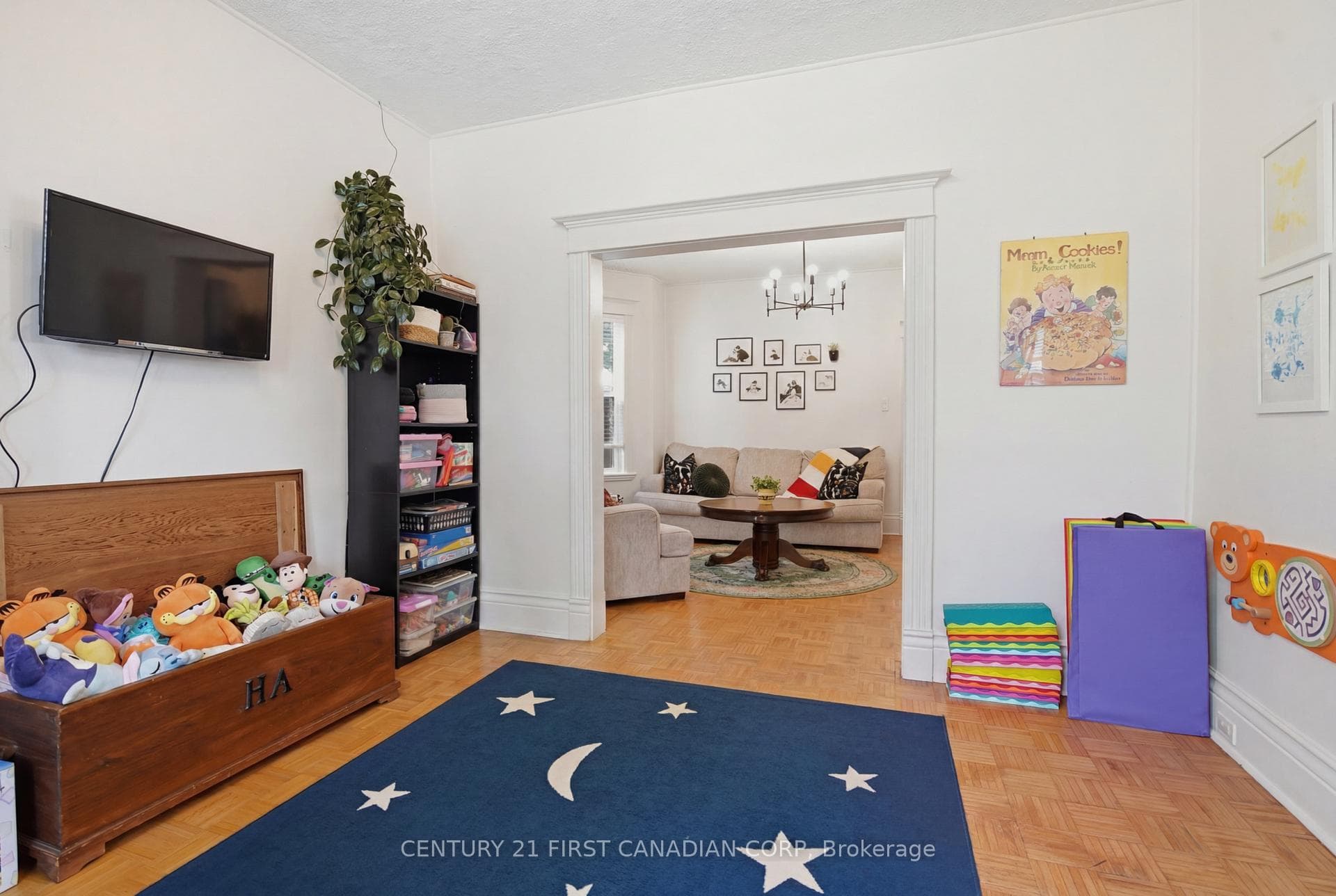 56 Euclid Avenue photo 11