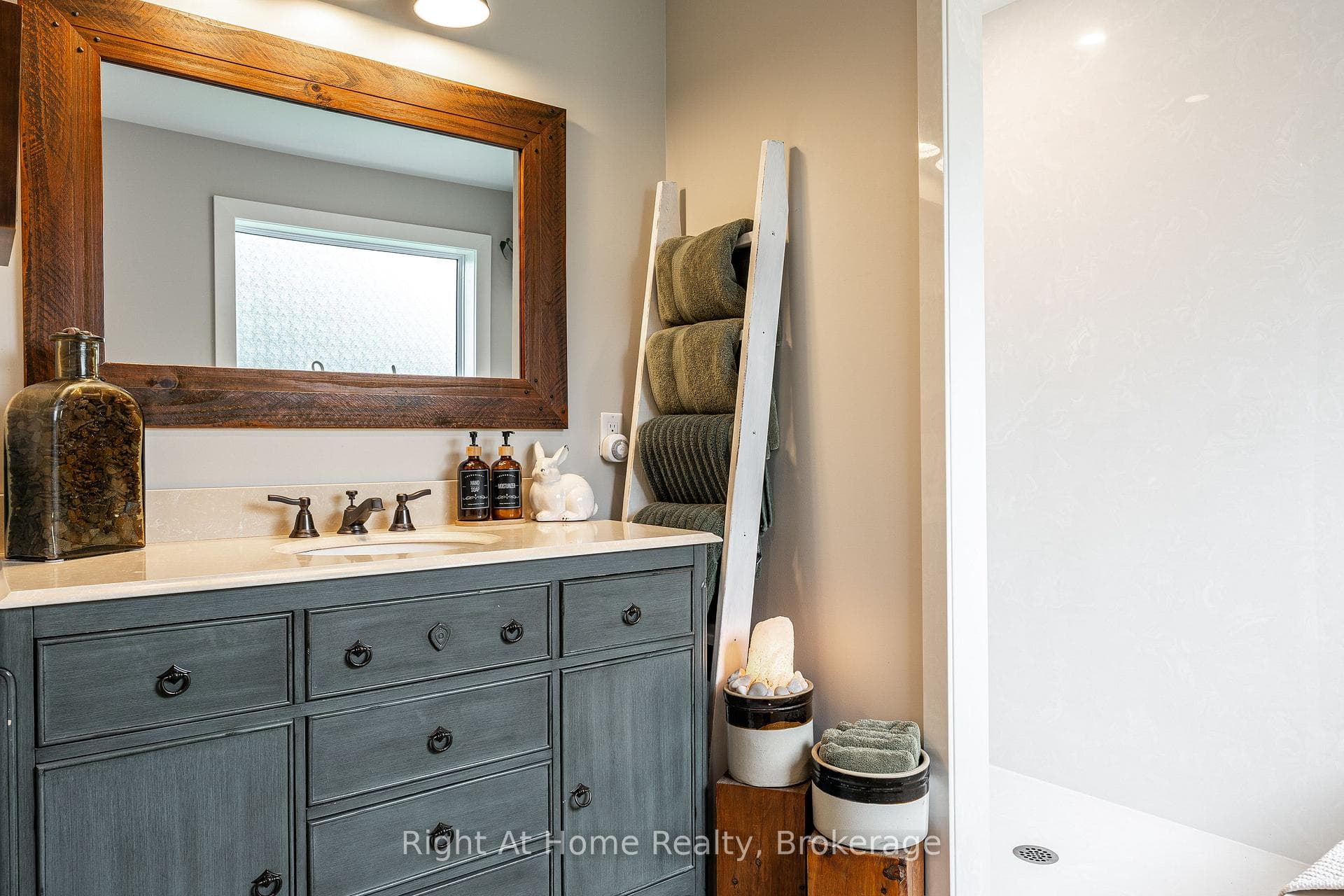 71214 Anne Street photo 23