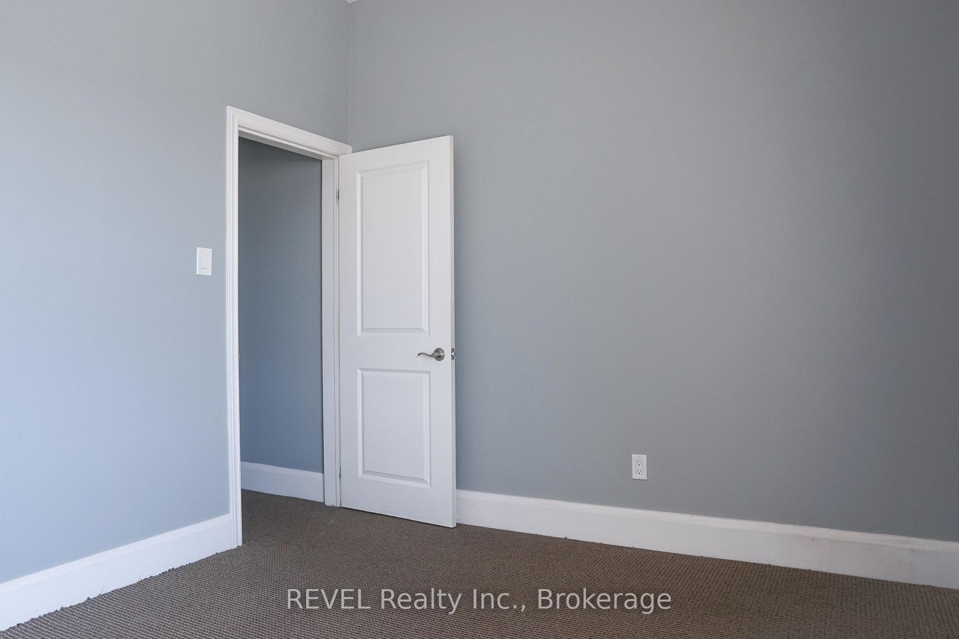 18 Clairmont Street Unit 3 photo 8