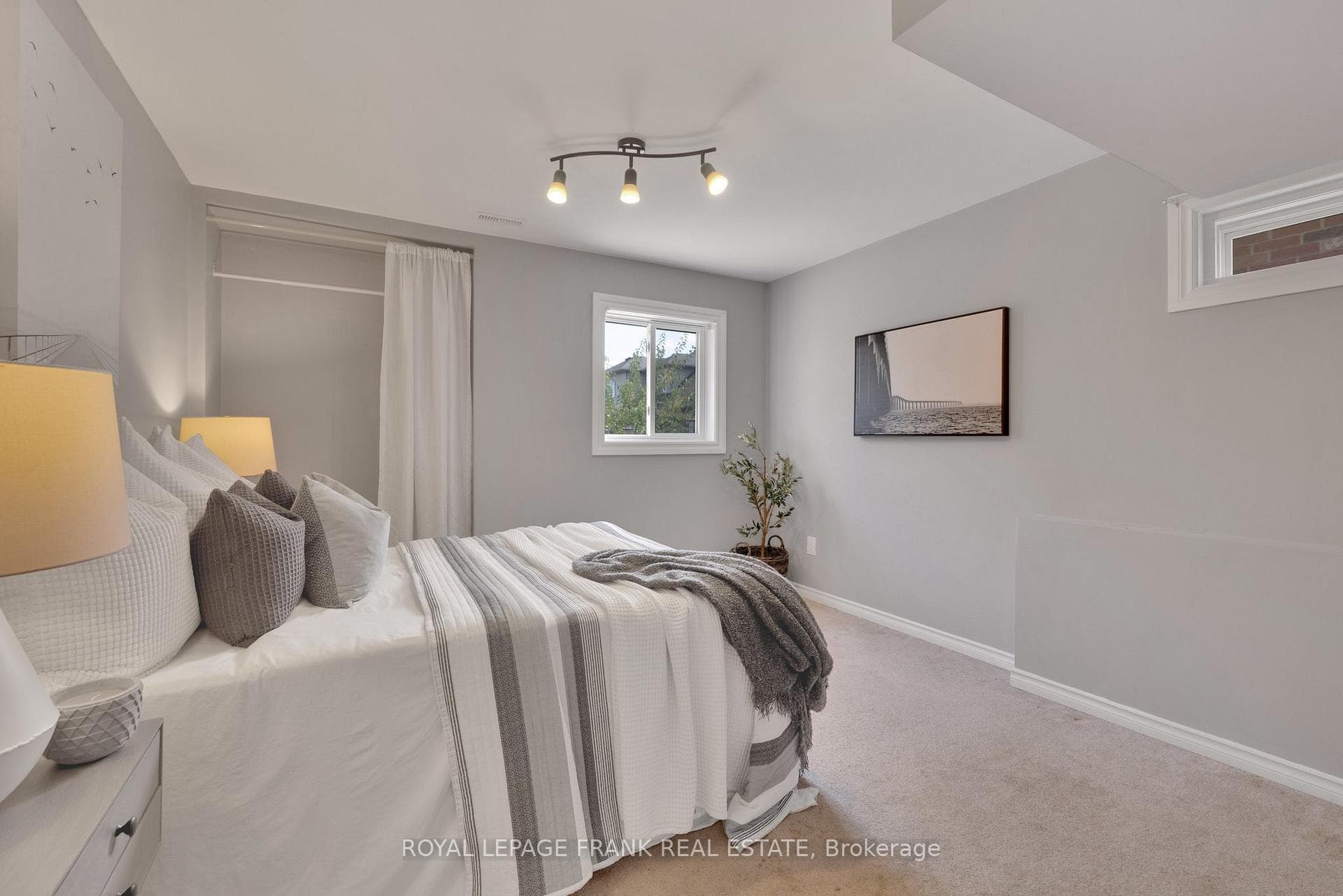 11 Baxter Street photo 26
