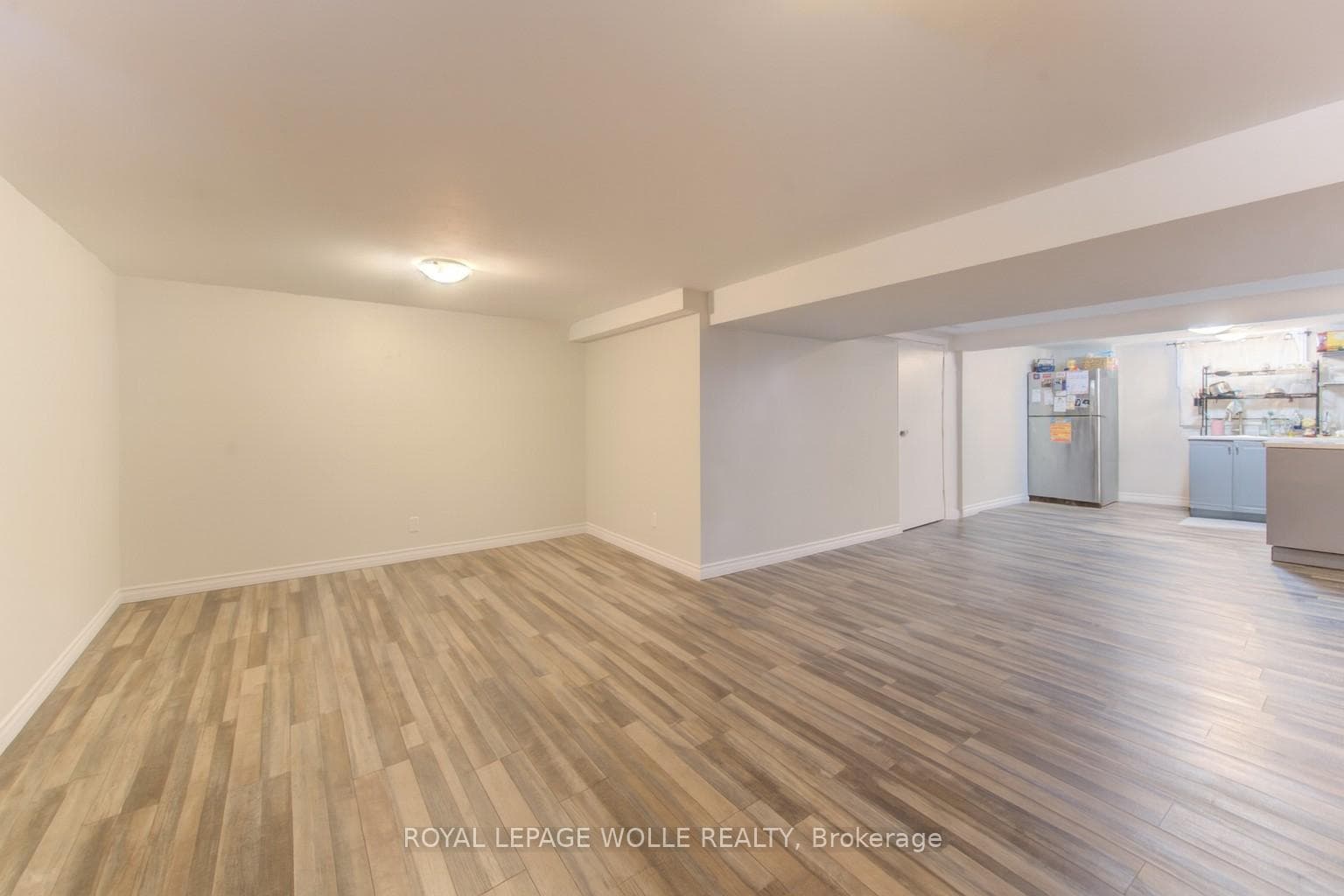 Virtually Staged to remove tenant items