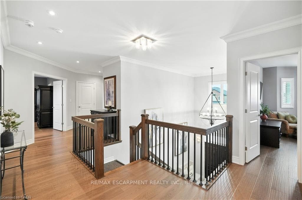 103 Lampman Drive photo 26