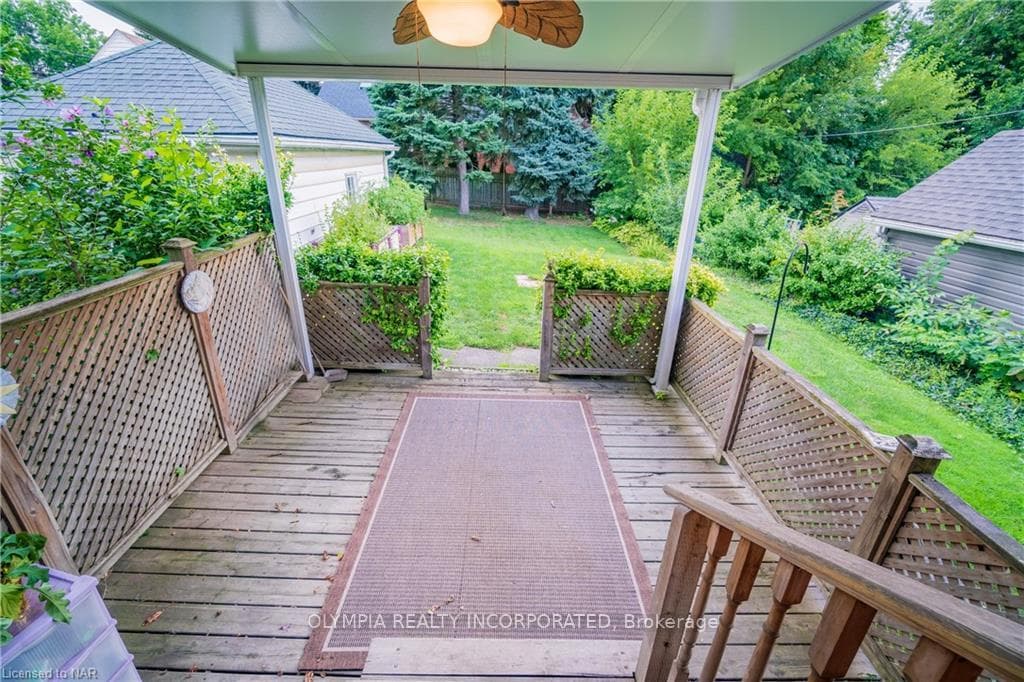 6305 ST JOHN Street photo 10